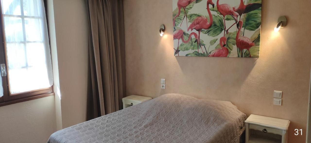 Le Manoir Hotel Mornas Kültér fotó